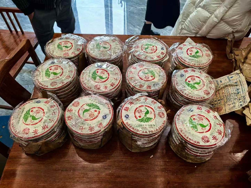 河池普洱茶回收专业服务，全国高价上门回收，24小时联系电话